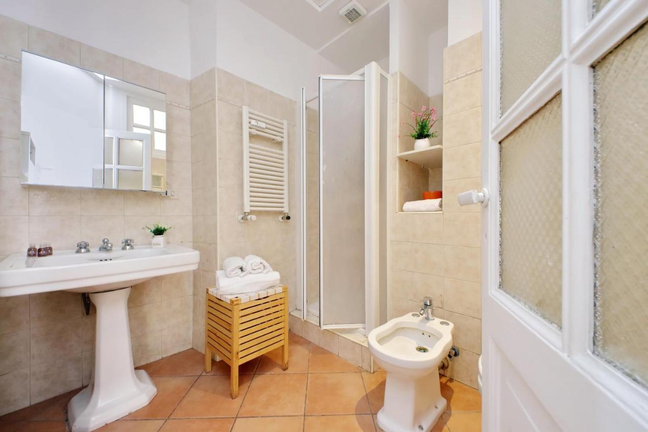 4Bnb - Quiriti Delightful Apartment Рим Екстер'єр фото
