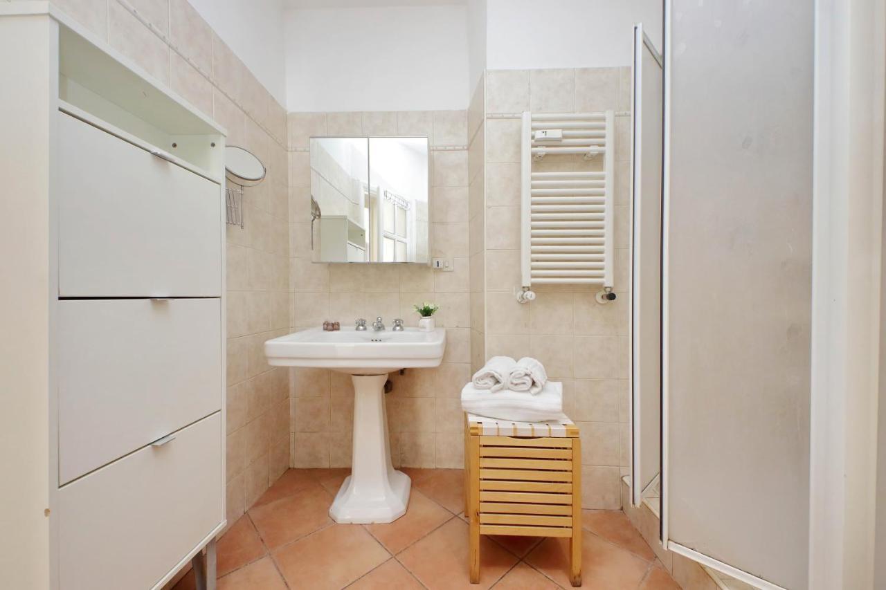 4Bnb - Quiriti Delightful Apartment Рим Екстер'єр фото